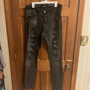 Rue 21 Men’s 36 x 32 Distressed Black Jeans